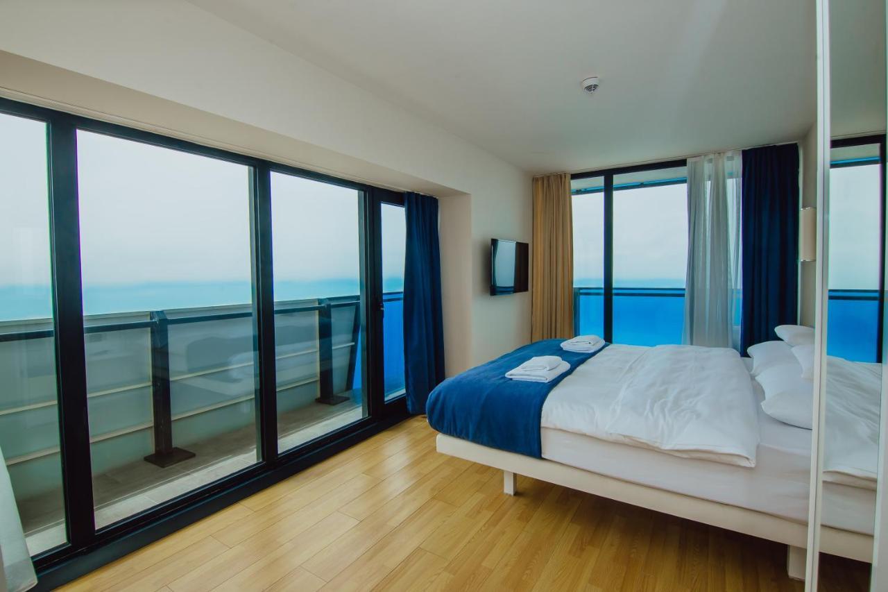 Premium Aparthotel With Sea View Batum Dış mekan fotoğraf