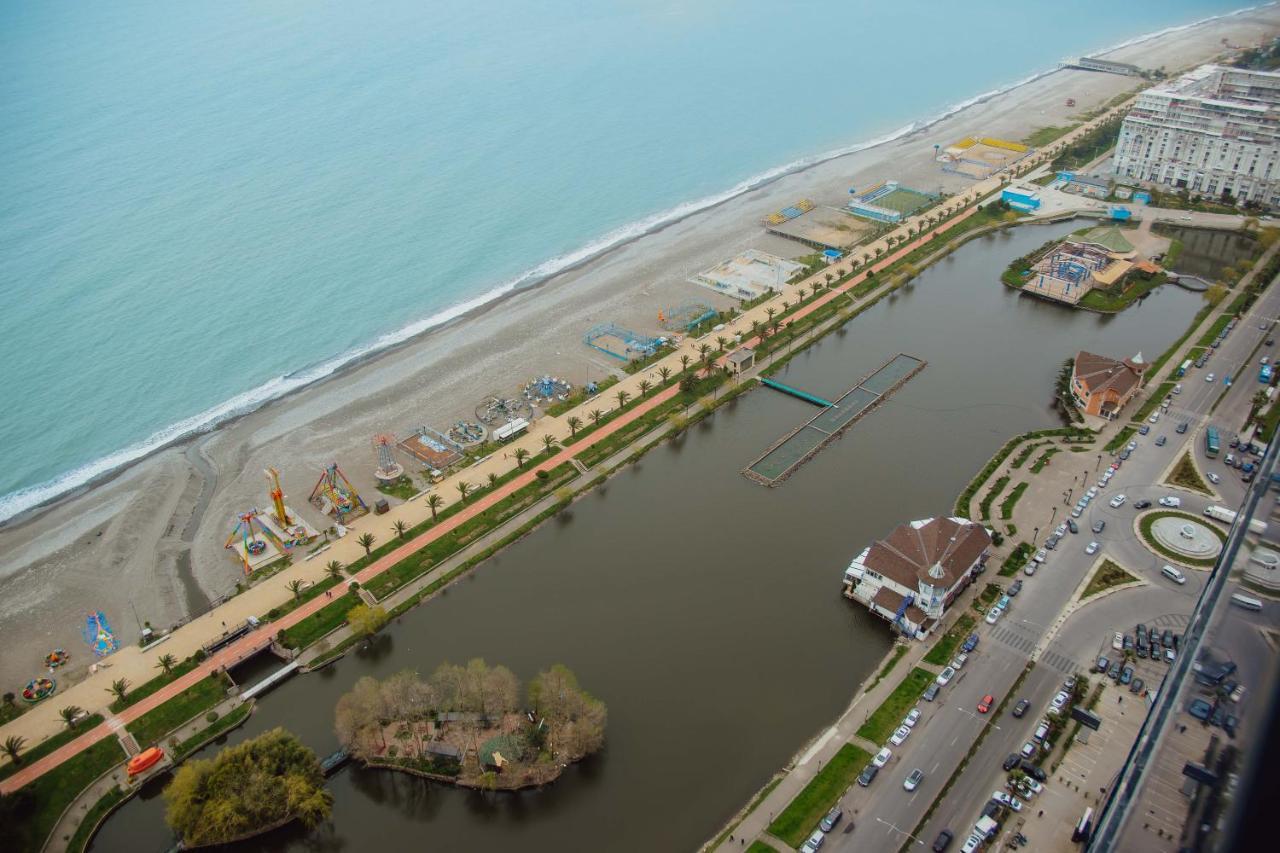 Premium Aparthotel With Sea View Batum Dış mekan fotoğraf