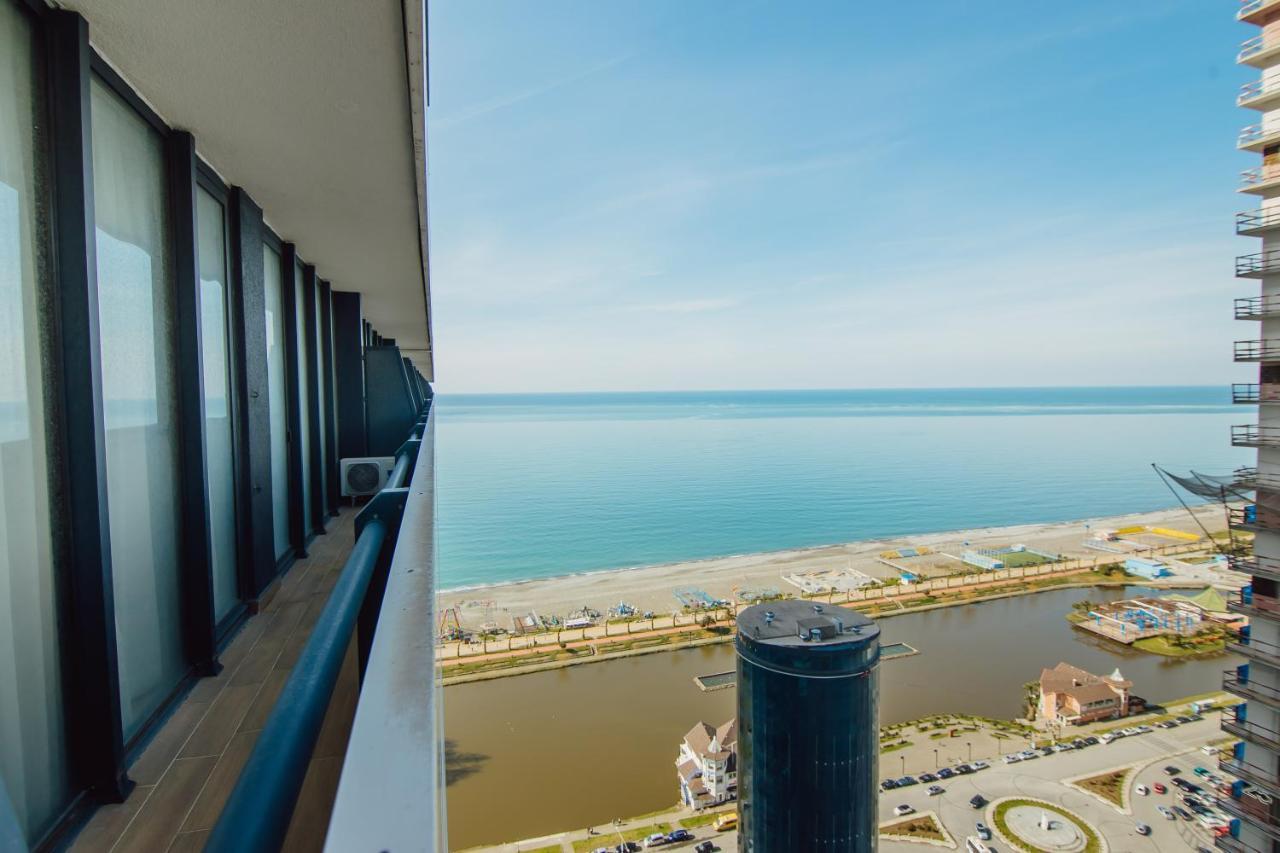 Premium Aparthotel With Sea View Batum Dış mekan fotoğraf